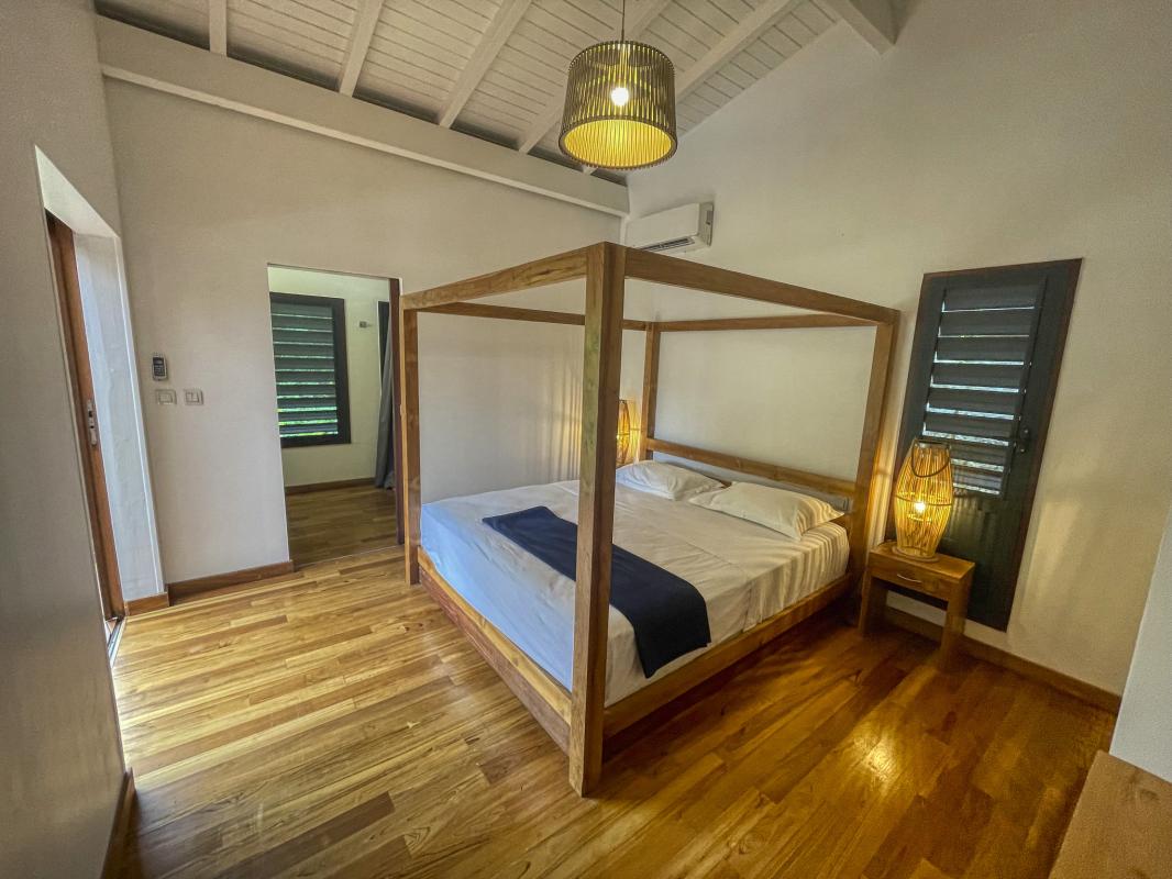 35.Location villa piscine Deshaies Guadeloupe_bungalow